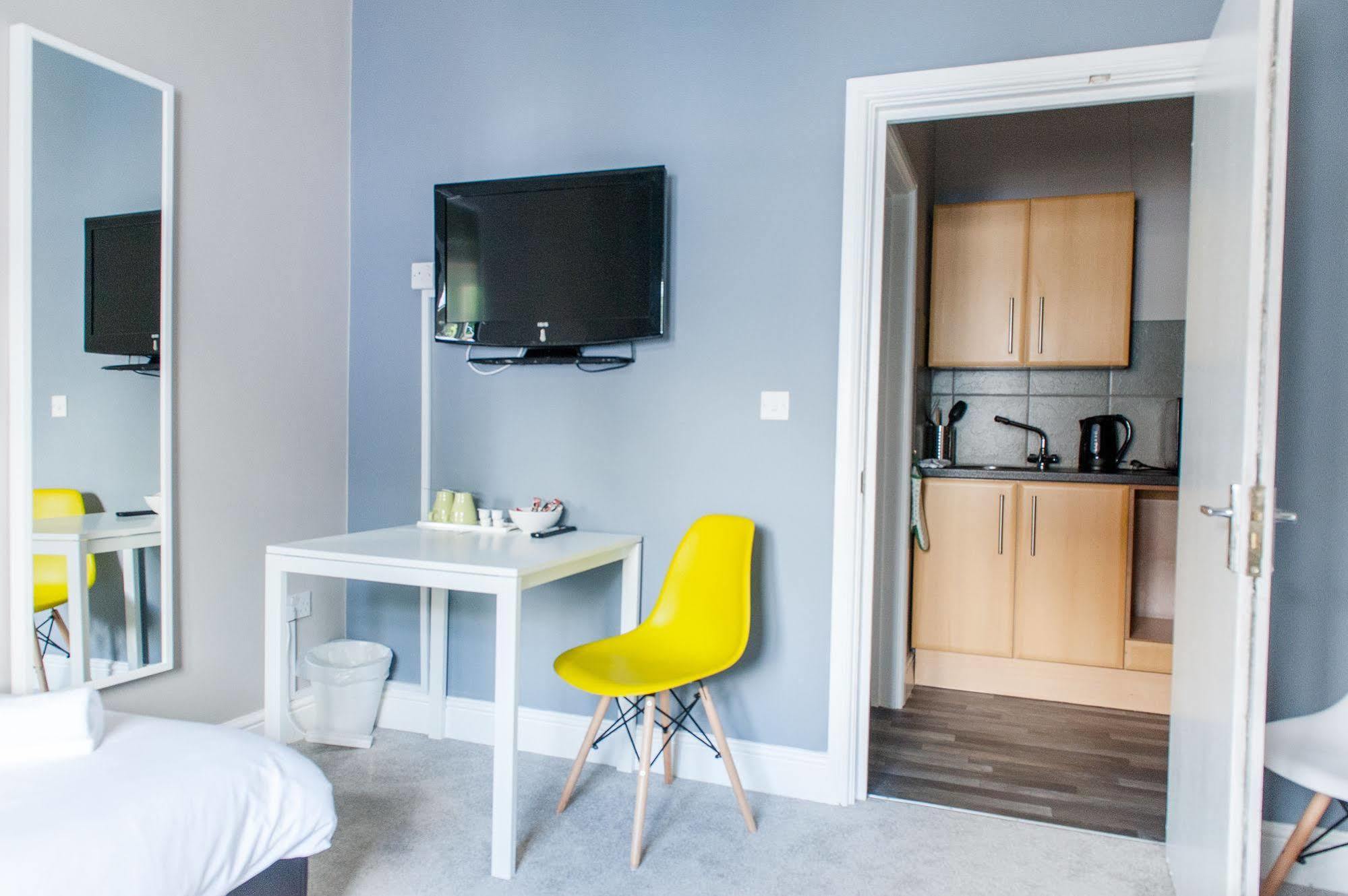 Addenro House B&B Саутгемптон Экстерьер фото
